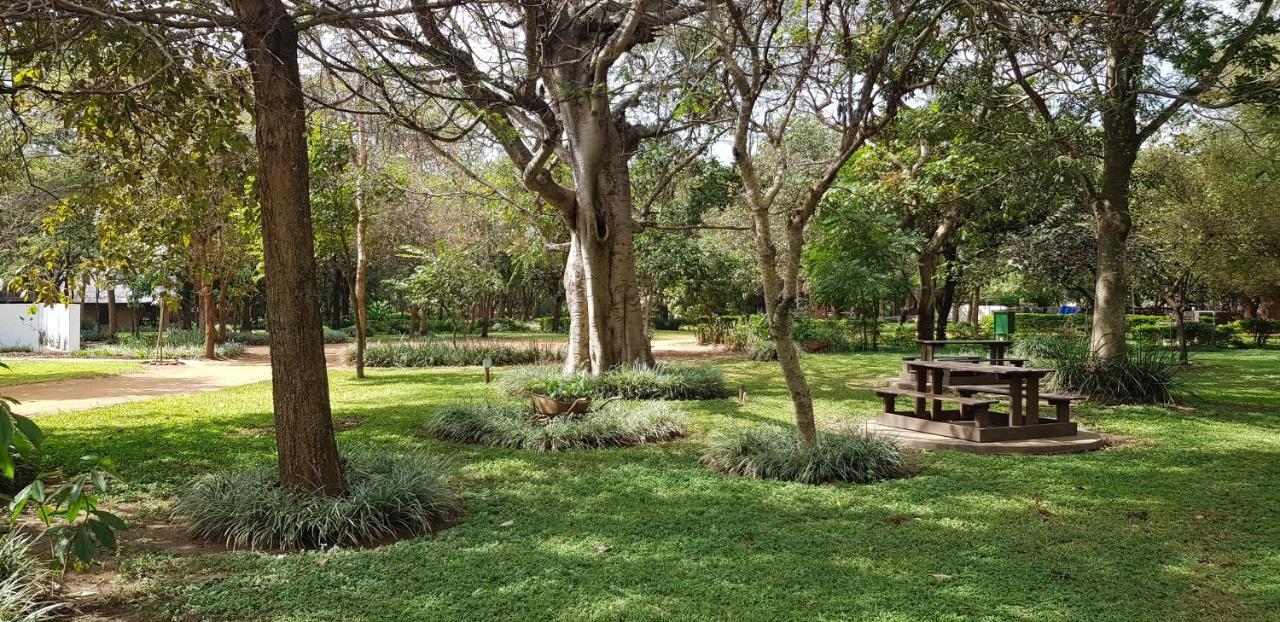 Barefoot Lodge And Safaris - Malawi Lilongwe Exterior photo